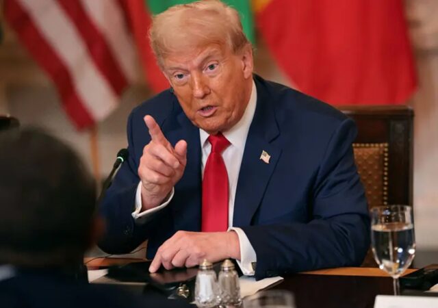Encuesta: 56% de estadounidenses desaprueba la gestión migratoria de Trump