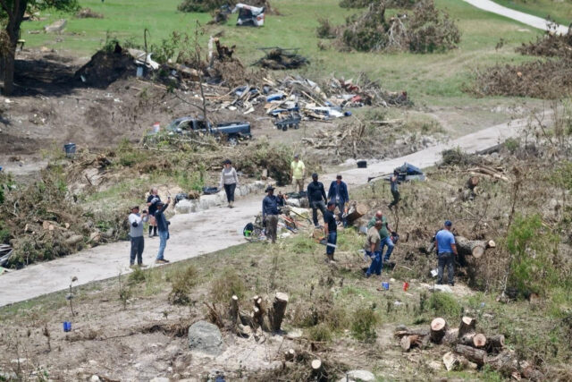 Nuevas lluvias frenan las labores de búsqueda de desaparecidos en Texas