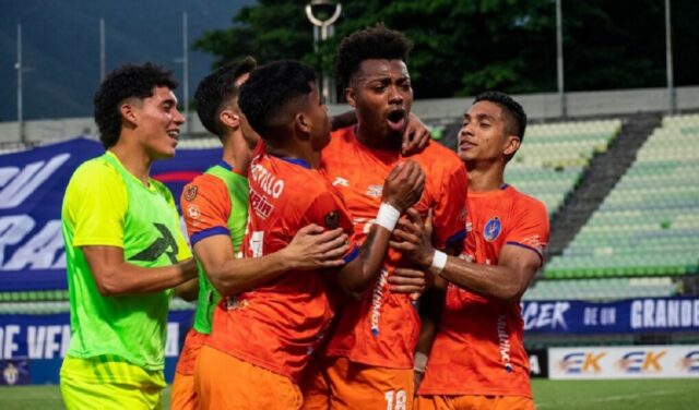 Deportivo La Guaira se mantiene líder del Clausura