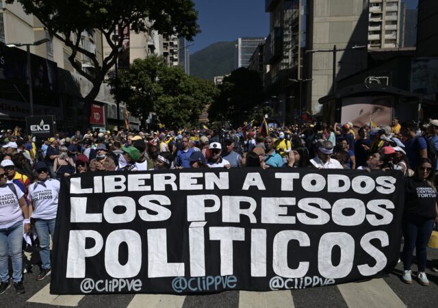 “Canonización sin presos políticos”: los venezolanos se reunirán en Madrid para pedir la libertad en el Día Internacional de Nelson Mandela