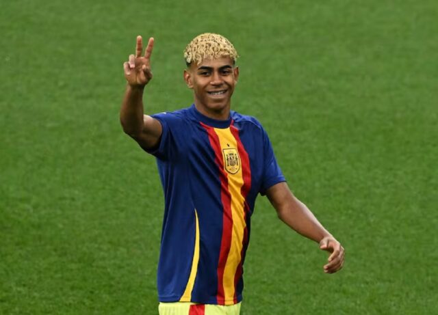 Yamal usará el 10 de Messi, Maradona, Ronaldinho y Romario