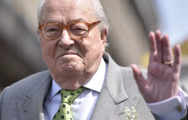 La justicia UE confirma que Le Pen padre debe 300.000 a la Eurocámara por gastos indebidos