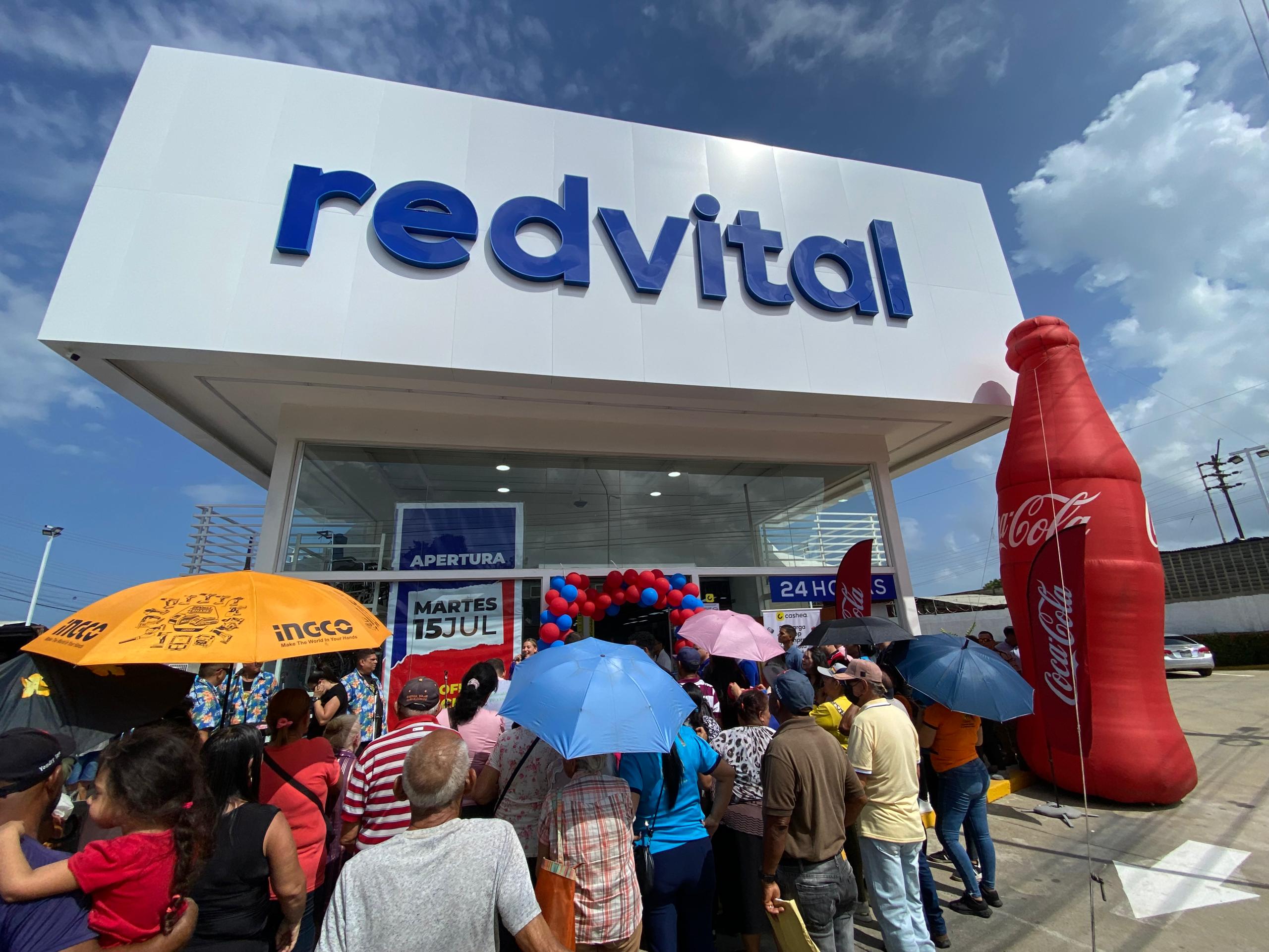 Redvital Makro expande su concepto urban market 24 Horas en Padilla y Cabimas