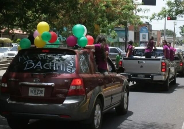Las caravanas estudiantiles siguen prohibidas en Caracas: esto es lo que podrías pagar de multa