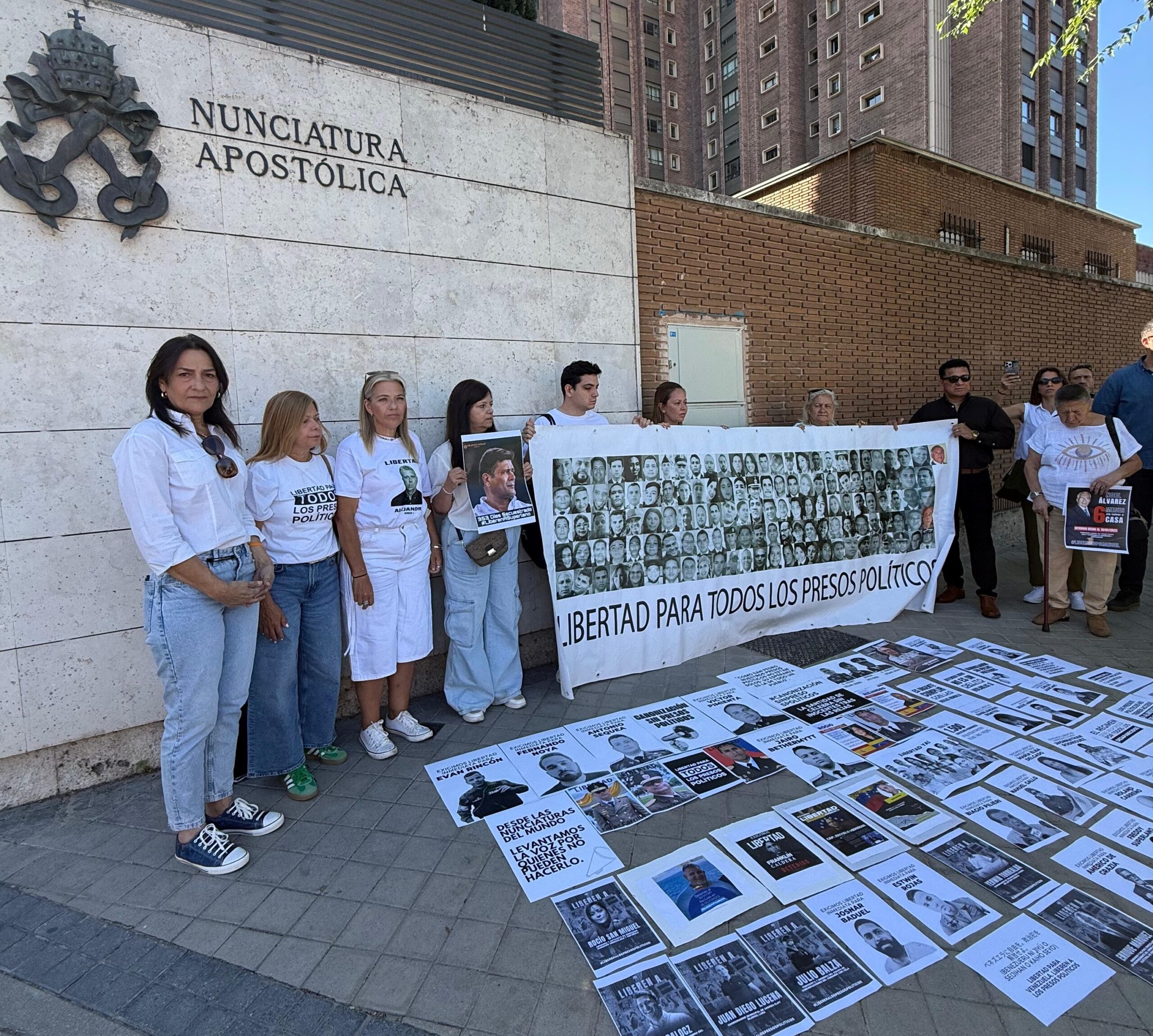 Familiares denunciaron que muchos de los presos políticos se encuentran desde hace meses en aislamiento