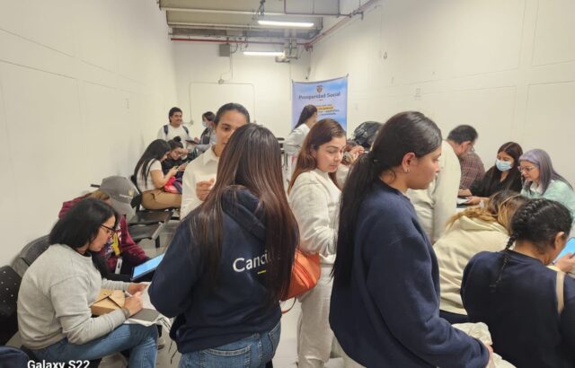 118 migrantes colombianos llegan a su país tras ser deportados de EE UU