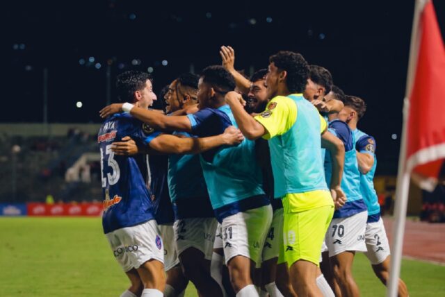 Deportivo La Guaira y Táchira siguen en la cima del Clausura