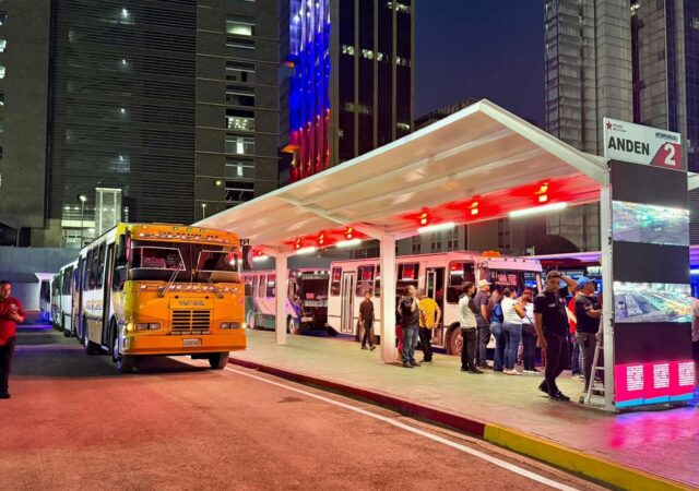 ¿Cuáles son las rutas del nuevo terminal Ruta 421 de Plaza Venezuela?