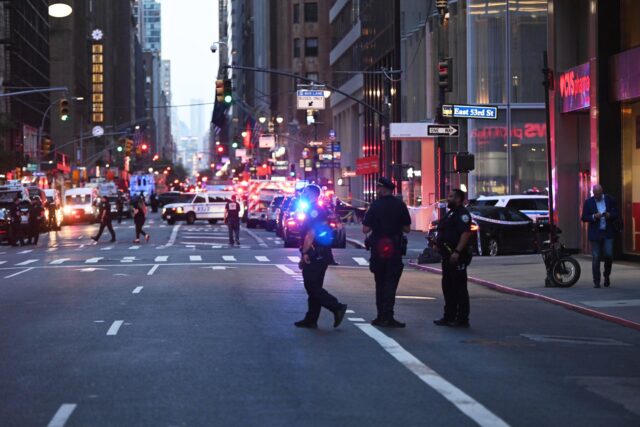 Cuatro muertos en un tiroteo en Nueva York
