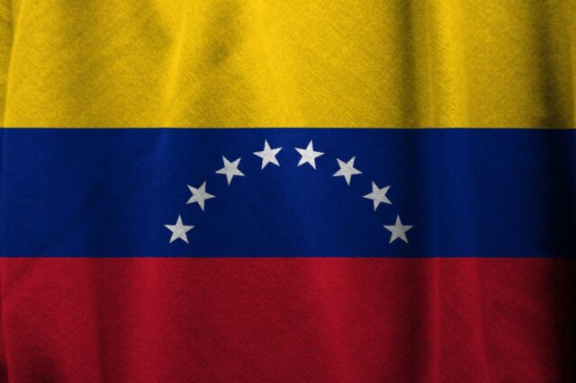 Venezuela celebra su tricolor: por qué cambió la fecha para conmemorar el Día de la Bandera