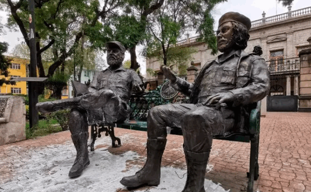 Fidel y el Che en la Alcaldía Cuauhtémoc