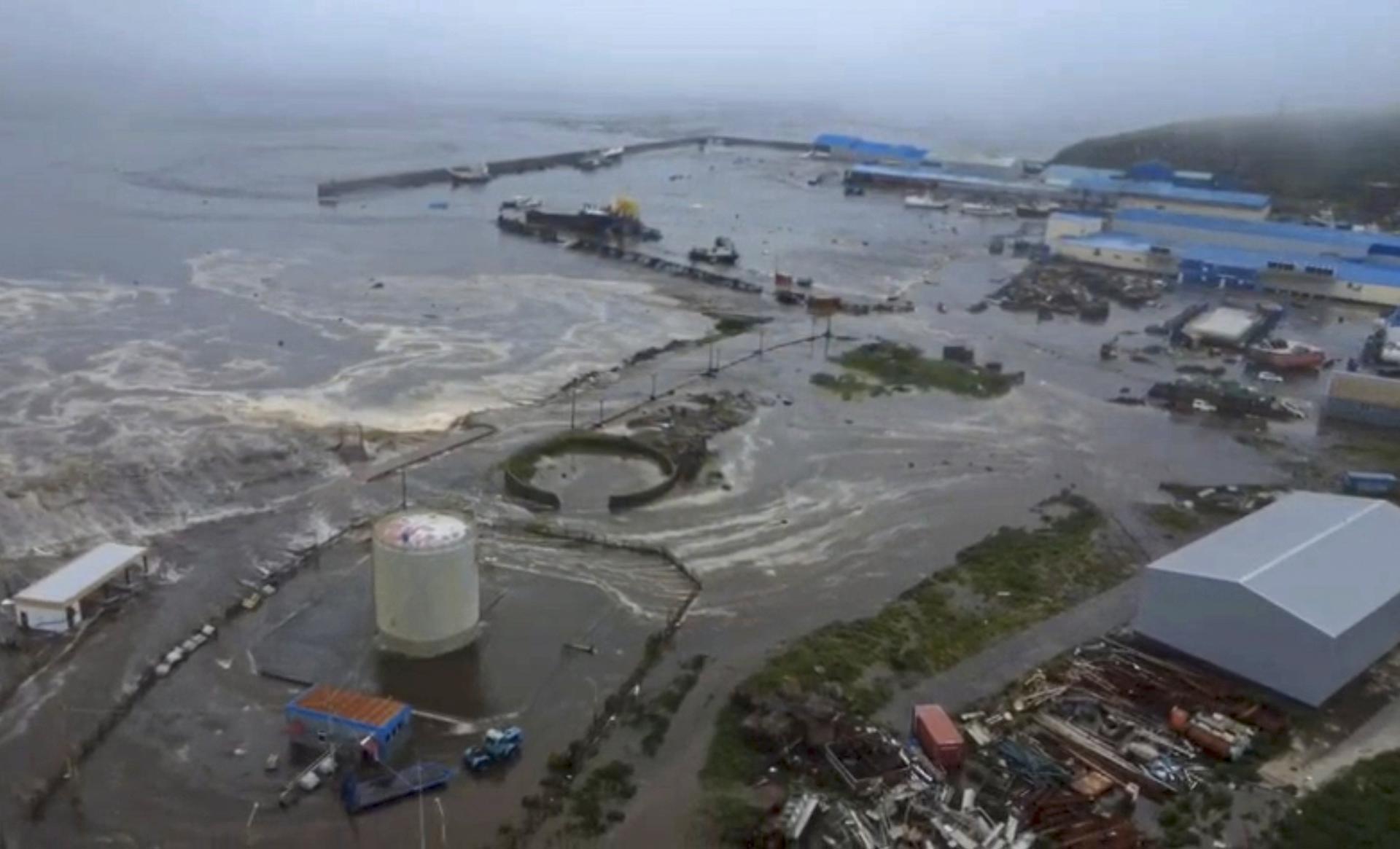 Así quedó Severo-Kurilsk, la ciudad rusa arrasada por un tsunami tras el sismo de magnitud 8,8