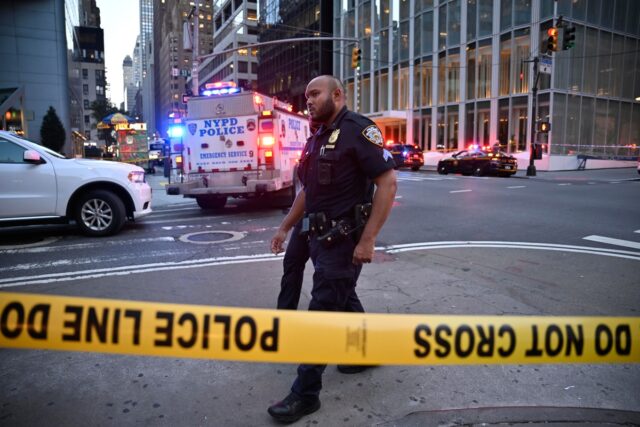 Comienzan los funerales de la víctimas del tiroteo de Nueva York