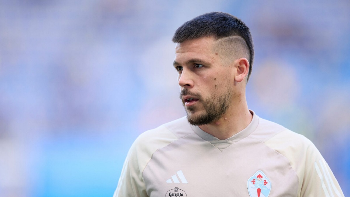 Futbolista español fue mordido por un perro en sus genitales