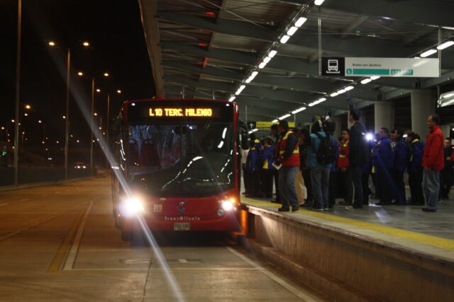 Venezolano murió apuñalado tras una riña en un TransMilenio en Bogotá