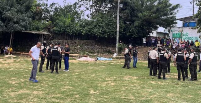 Hombres armados irrumpieron en un partido de fútbol en Ecuador y mataron a tres personas