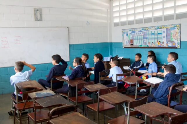Colegios privados de Venezuela han perdido 50% de su matrícula en los últimos seis años