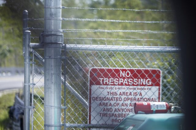Florida amplía red de detención: alista centro migratorio adicional a Alligator Alcatraz