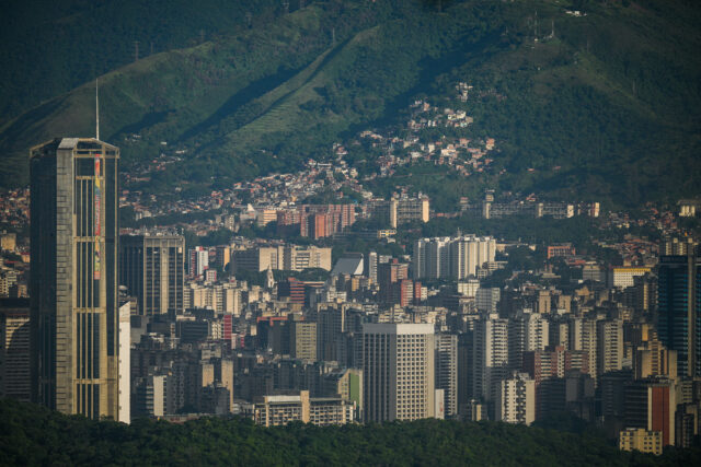 Venezuela experimentará una desaceleración económica este año: crecería solo 2%