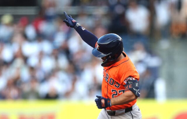Altuve llega a 20 jonrones en triunfo de Astros de Houston sobre Yankees de Nueva York