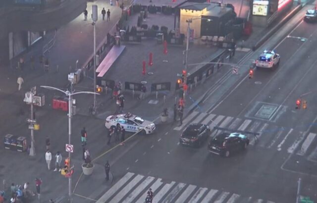 Tres heridos luego de un tiroteo en Times Square: el atacante es un adolescente