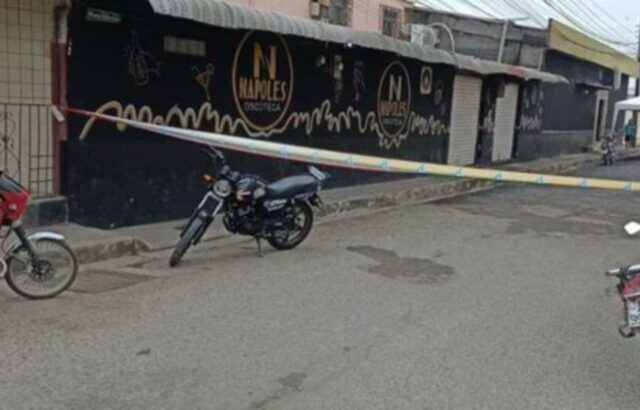 Ocho muertos en tiroteo a las afueras de una discoteca en Ecuador
