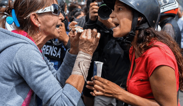 El poder de los mitos políticos en Venezuela, ¿liberación o condena?