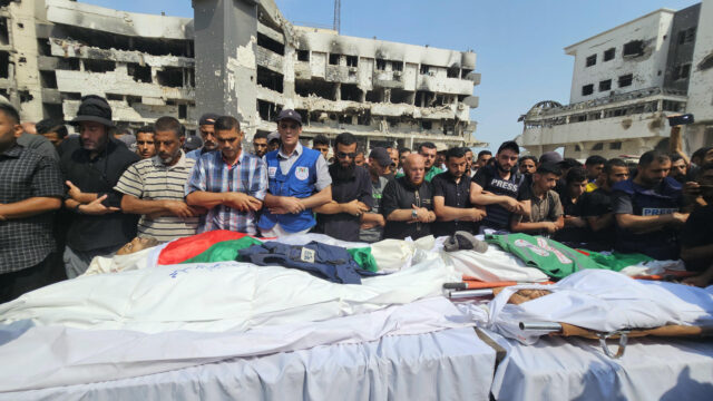 Seis periodistas de Al Jazeera murieron en un bombardeo israelí en Gaza