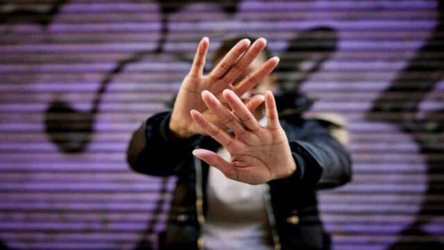 Mujeres que sufren acoso tienen mayor riesgo de infartos