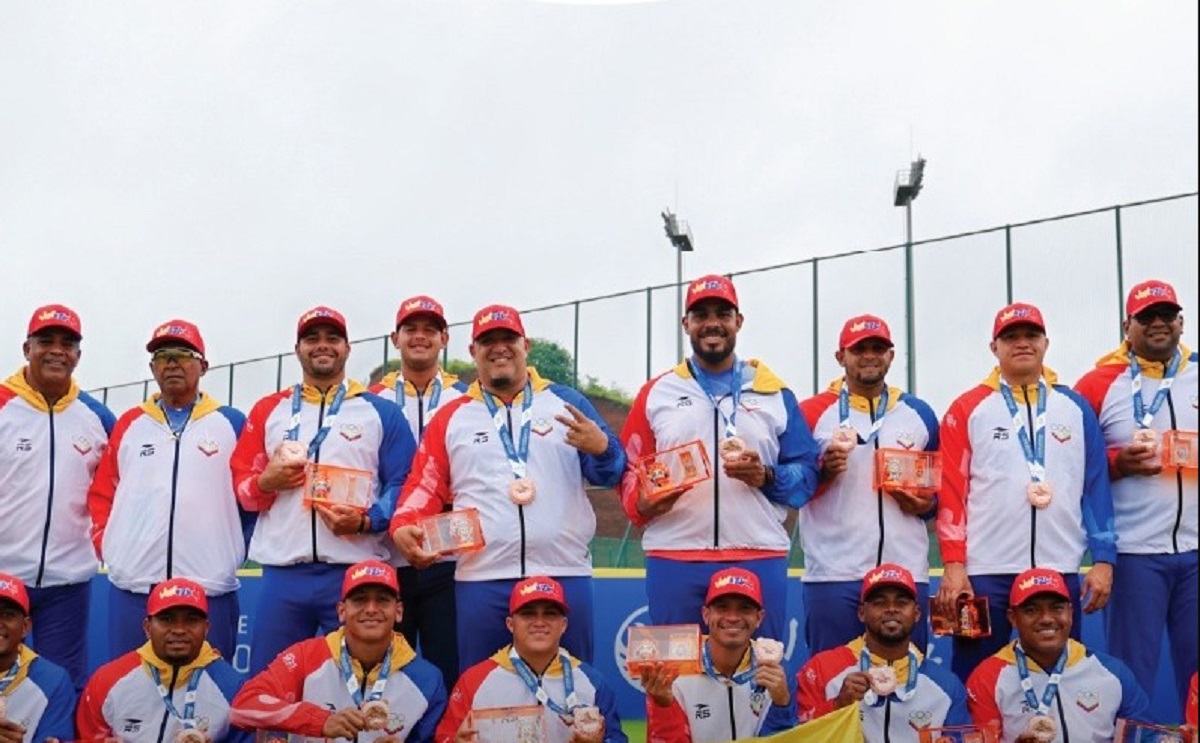 Venezuela sube al podio en el Mundial de Softbol