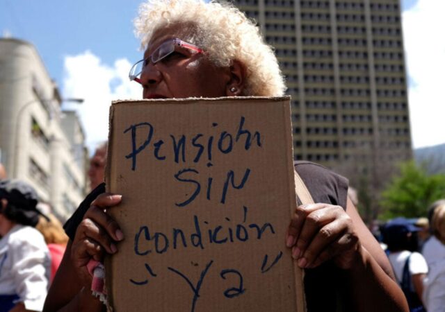Estos son los pagos que recibirán los adultos mayores en agosto