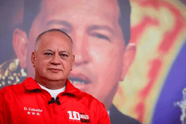 Cabello tildó de "estúpidos" a funcionarios de EE UU y desestimó incautación millonaria a Maduro