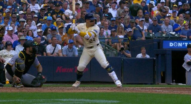 William Contreras extendió la racha victoriosa de los Cerveceros