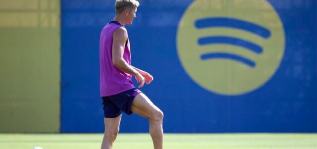 Lewandowski se entrena al margen del Barcelona