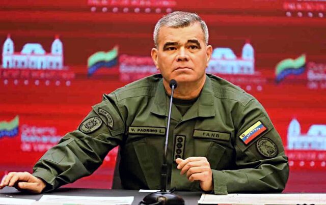 Padrino López advierte sobre supuesta amenaza de EE UU tras despliegue militar en el Caribe