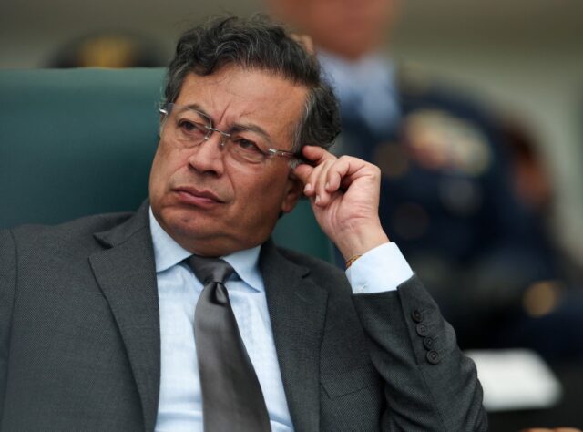 Gustavo Petro ordena licitar el Canal 1, pese a tener concesión hasta 2037