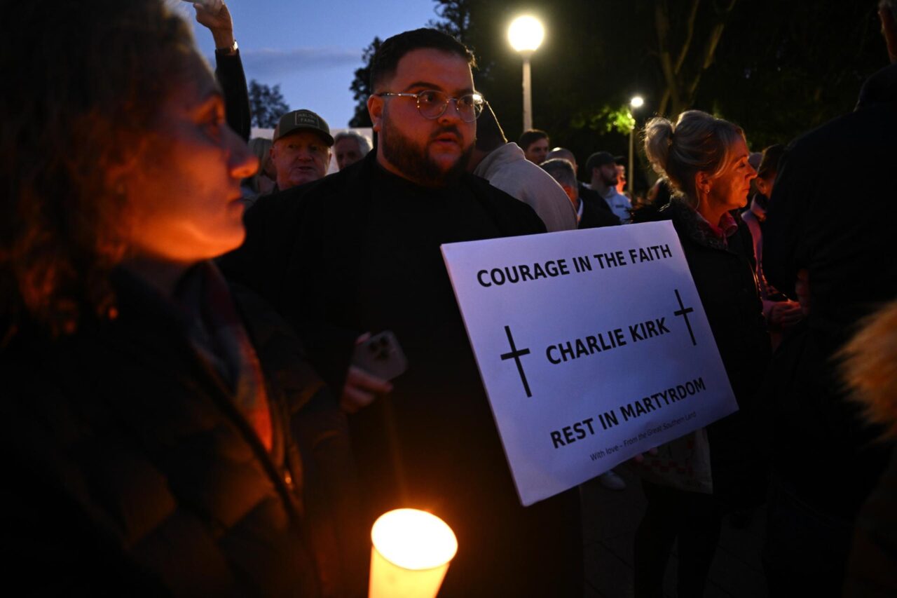 Vigil para el difunto activista estadounidense Charlie Kirk en Sydney