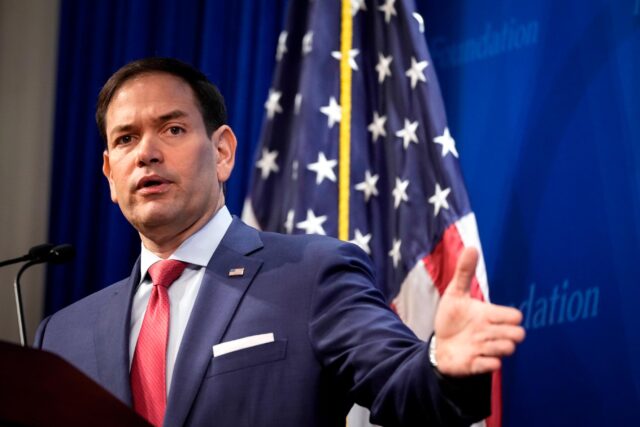 Marco Rubio: Maduro está acusado y debe ser capturado o seguirá como fugitivo
