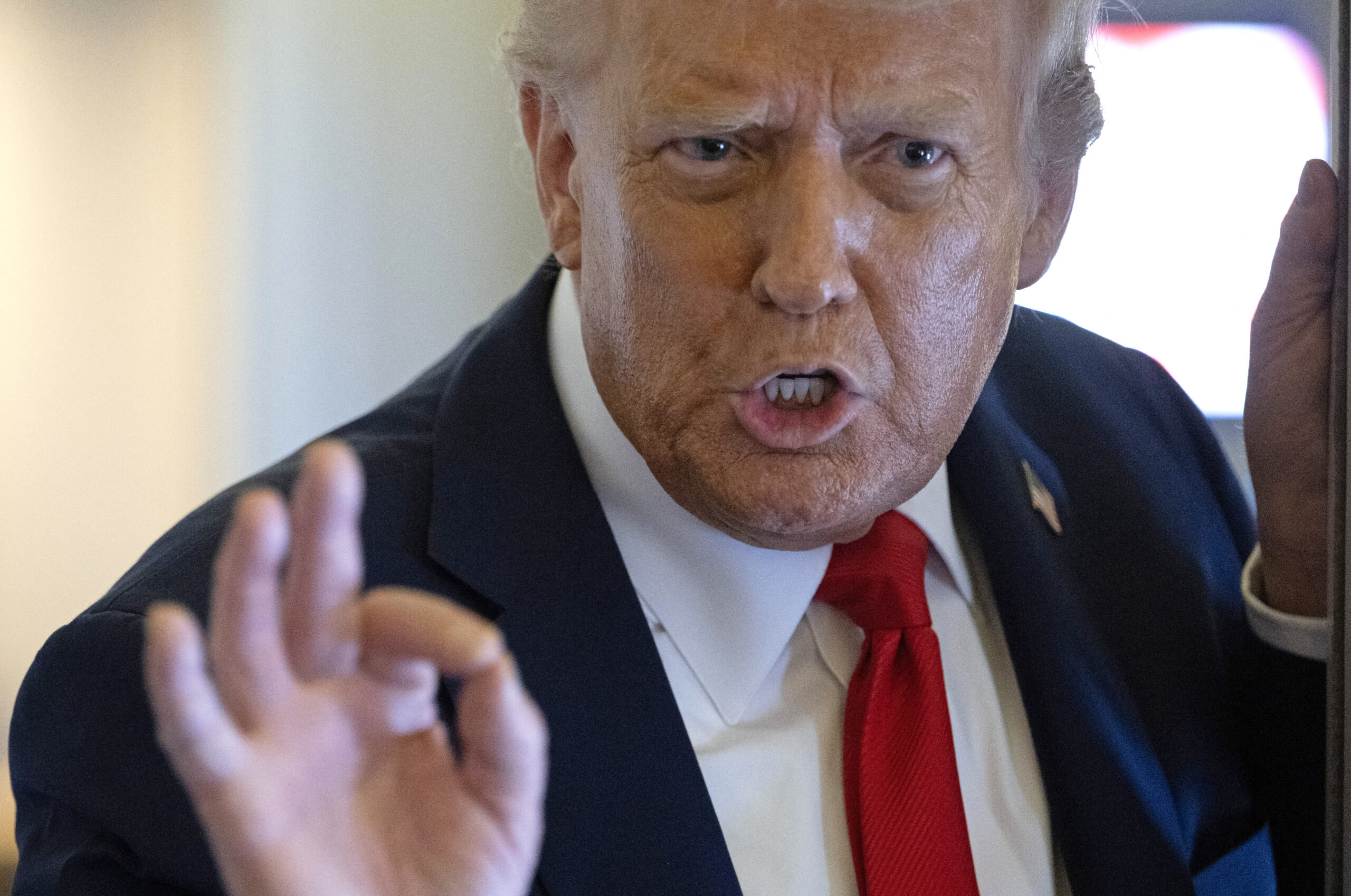 Trump Justifies Attacks on Narco-Leaders Before Senate