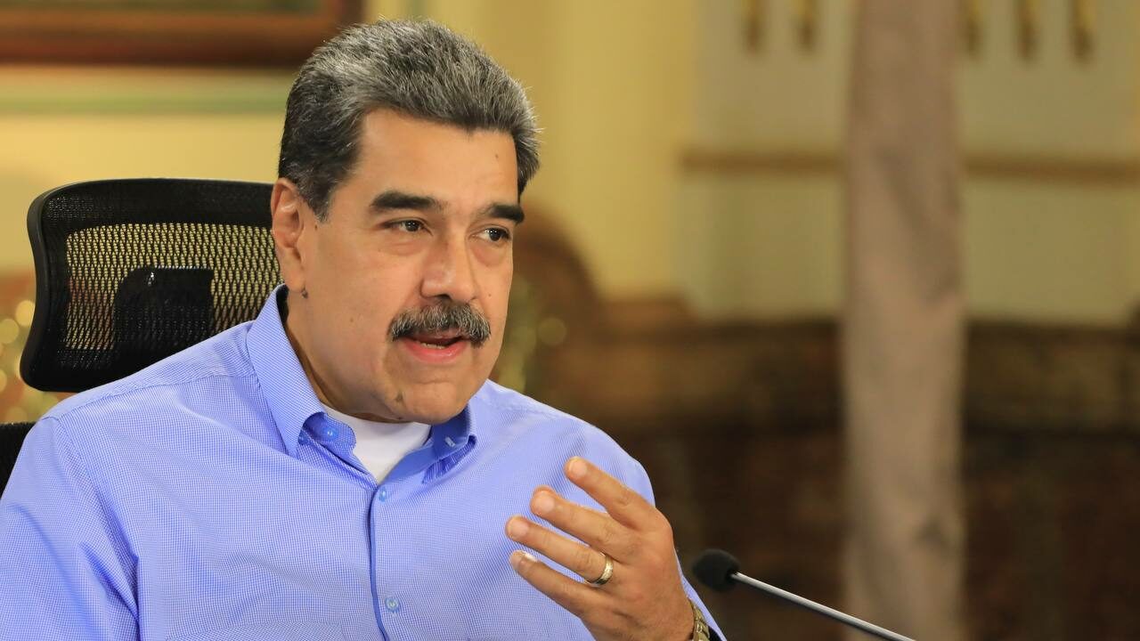 Nicolas-Maduro-assured-Venezuela-will-respond-if-the-United-States-attacks-amid-a-growing-military-presence-in-the-Caribbean