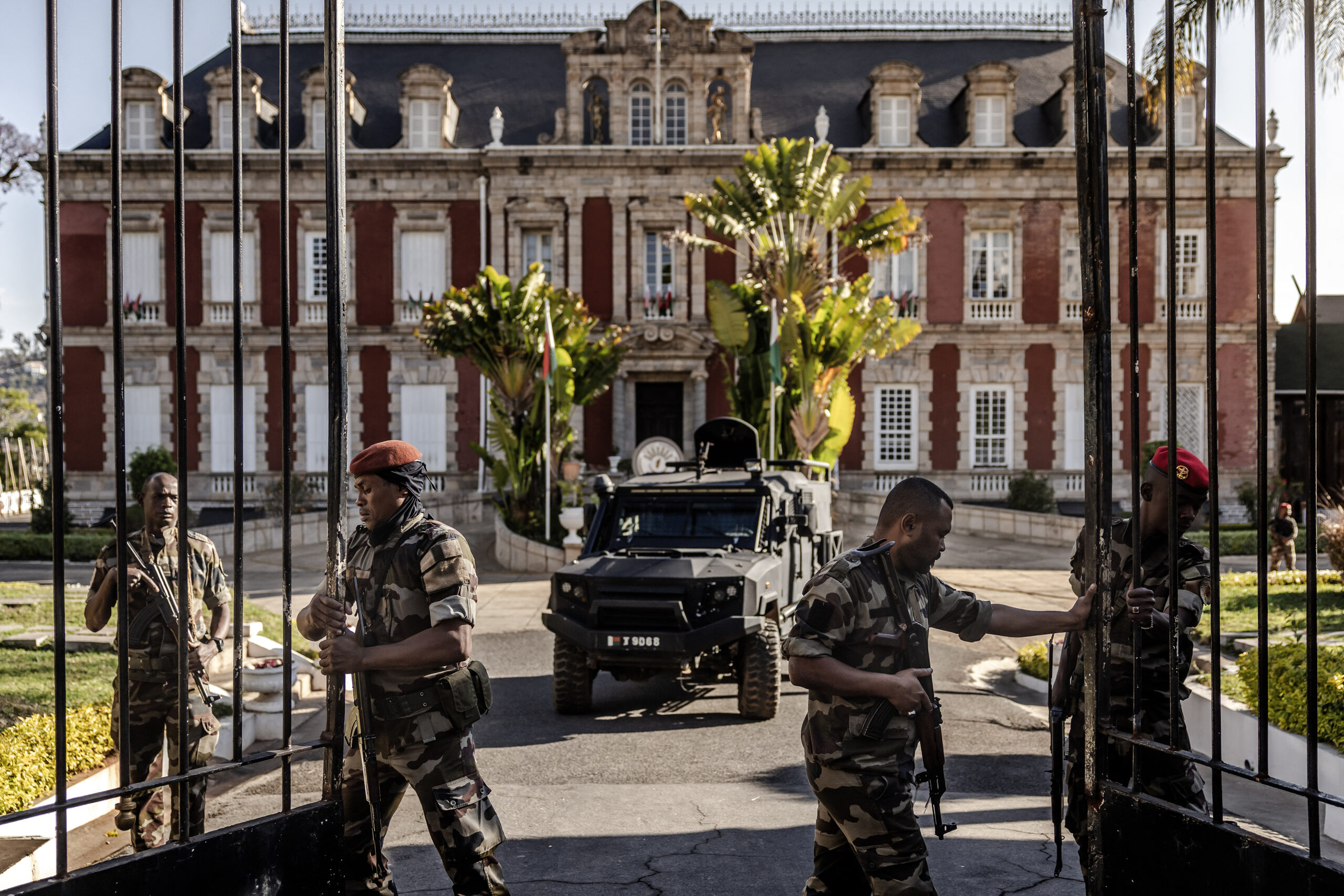 Madagascar se prepara para juramentar a un coronel como presidente tras golpe de Estado