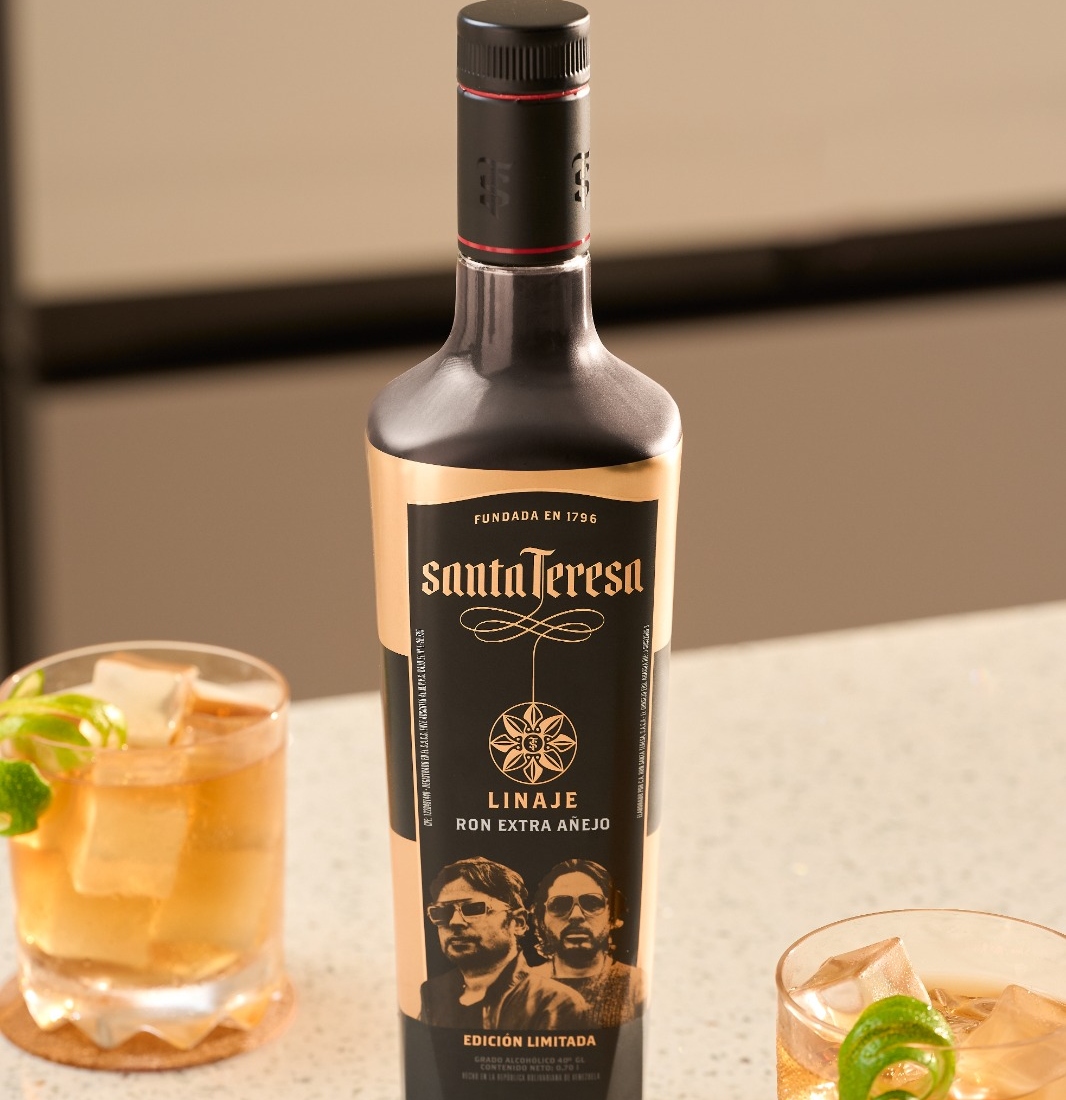 Santa Teresa Linaje presenta su primera edición especial con Servando y Florentino
