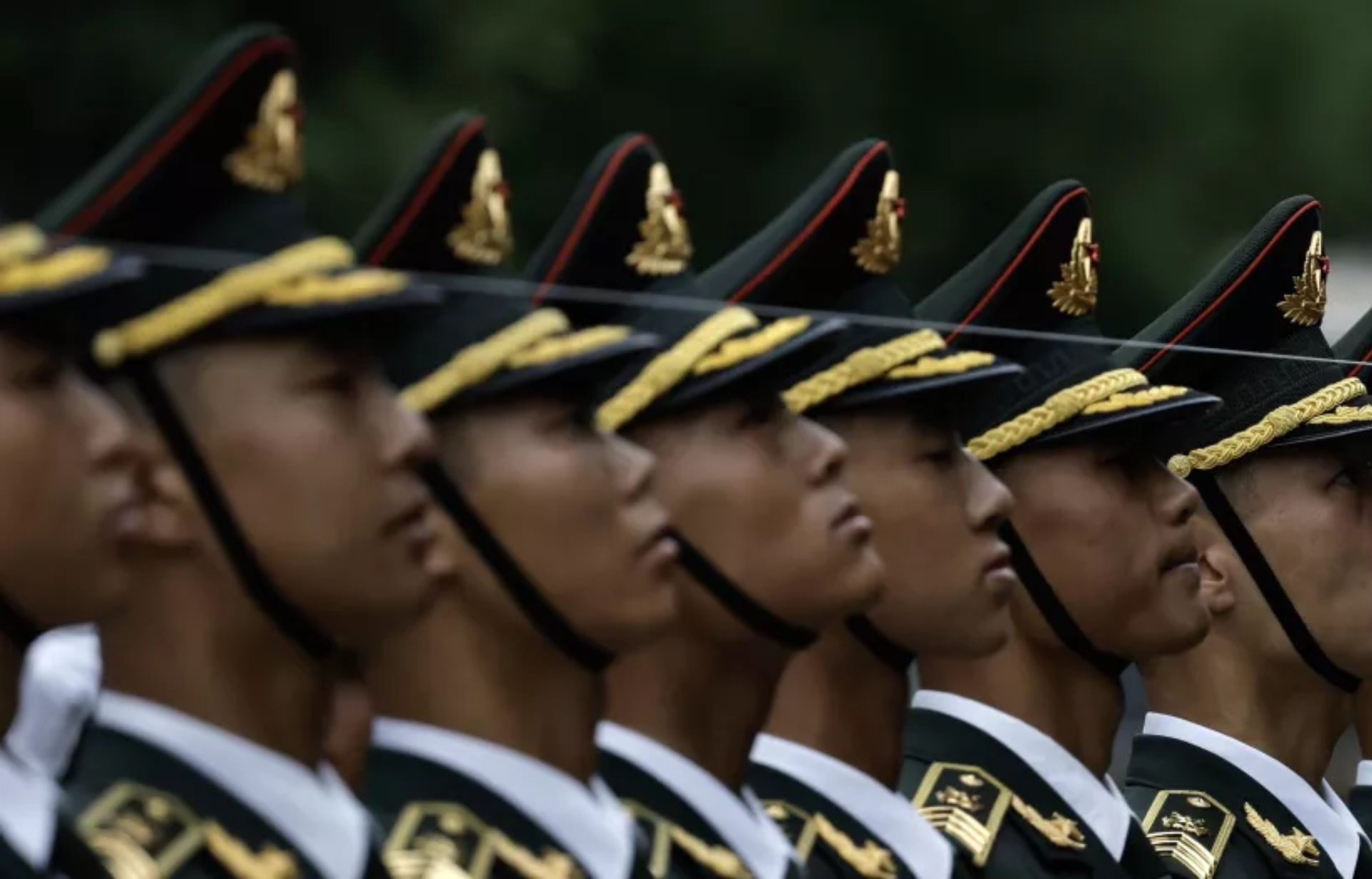 Xi Jinping continúa su purga y expulsa a nueve altos mandos del Ejército y del Partido Comunista