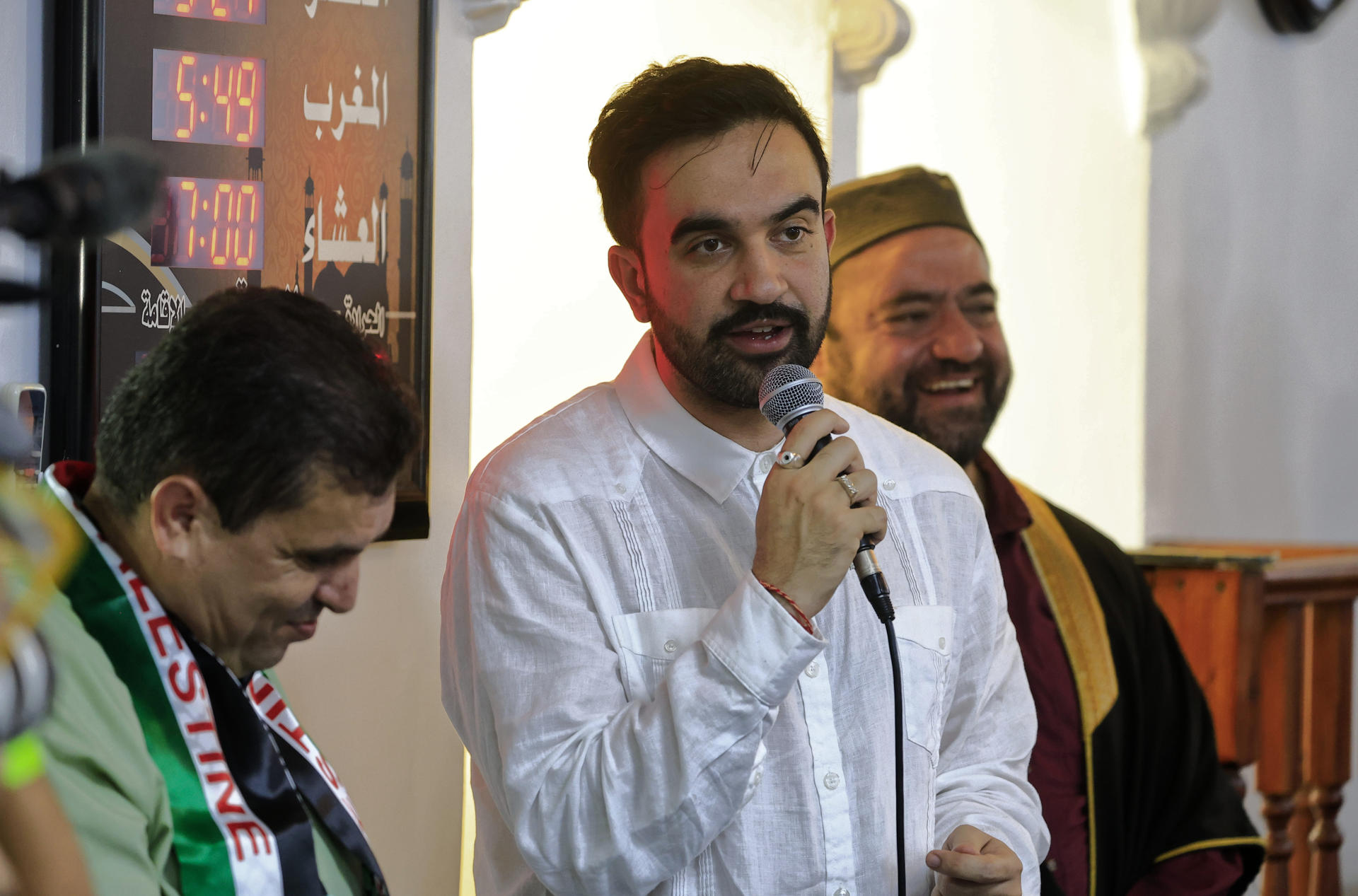 Zohran Mamdani promete apoyar a migrantes venezolanos en Nueva York tras revocación del TPS