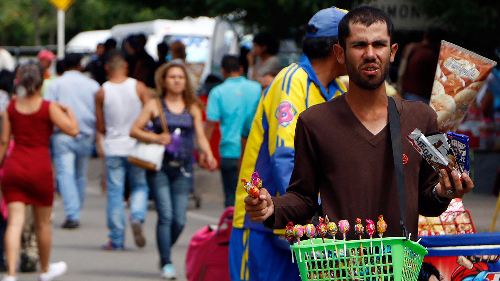 Migrantes venezolanos en Colombia superan el 66% de ocupación laboral en 2025