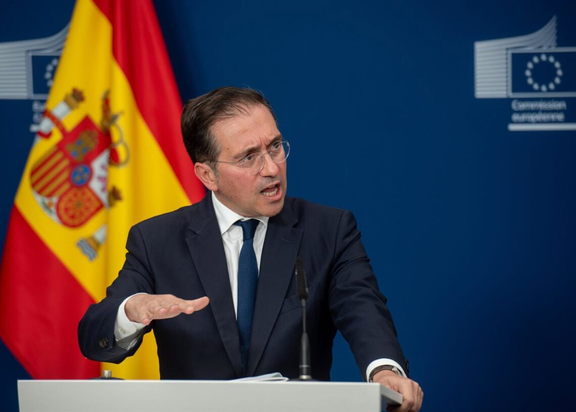 España defiende diálogo pacífico para resolver crisis política en Venezuela