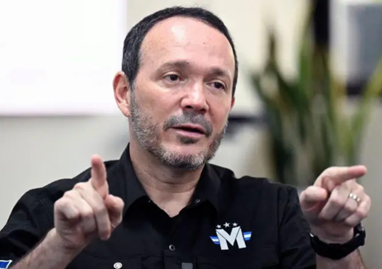 Gustavo Villatoro, el hombre al frente del plan de seguridad de Bukele en El Salvador y aliado de Kast en su carrera por la presidencia de Chile