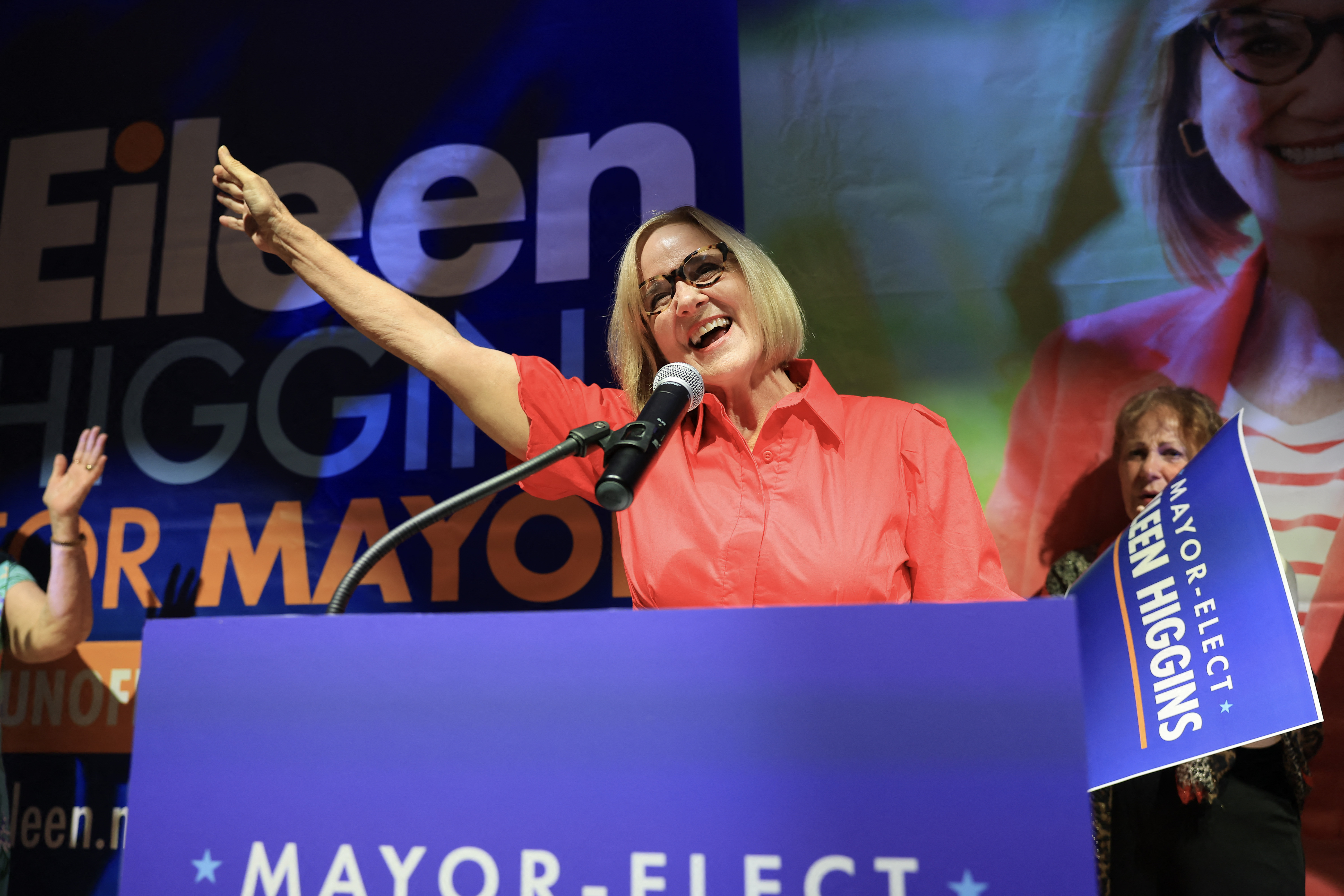 La demócrata Eileen Higgins gana la Alcaldía de Miami frente a candidato apoyado por Trump - EL NACIONAL