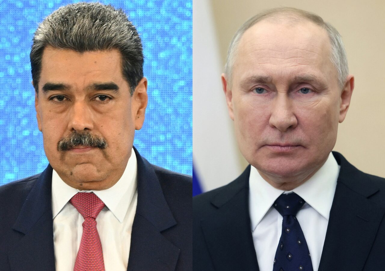 Vladimir Putin spoke by phone with Maduro: he says he supports him against the US military deployment in the Caribbean Vladimir Putin says he supports Maduro against the US military deployment in the Caribbean