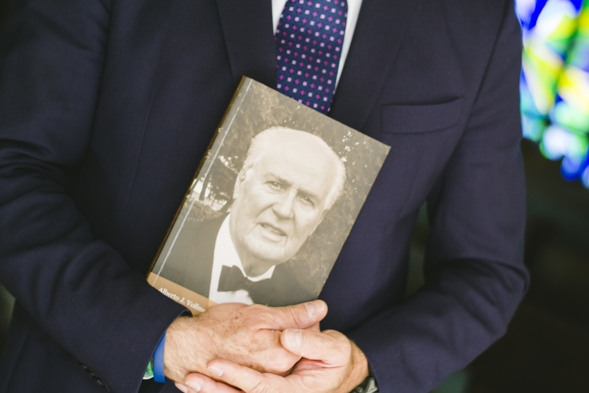 Centenario empresario venezolano Alberto J. Vollmer presenta sus Memorias